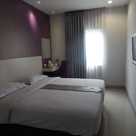 Vio Surapati Bandung Hotel Eksteriør billede